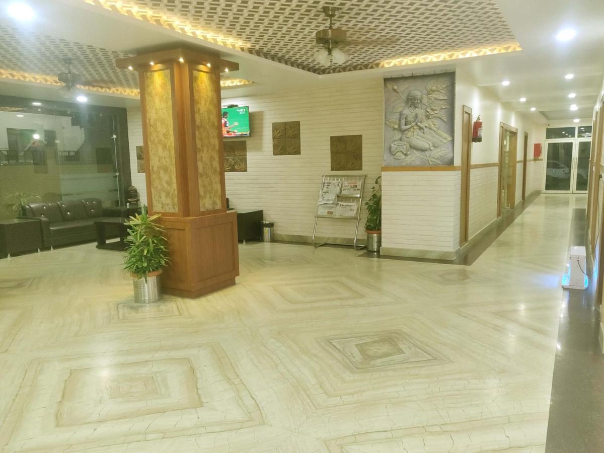 Hotel The Vaishno Devi Hills Катра Экстерьер фото