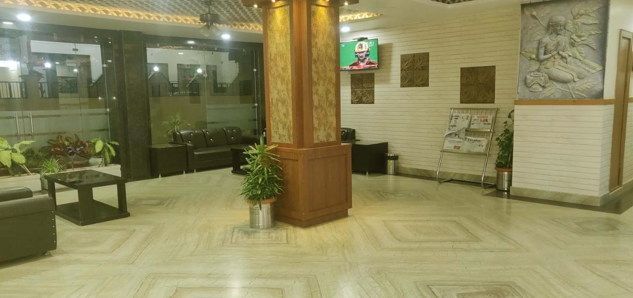 Hotel The Vaishno Devi Hills Катра Экстерьер фото