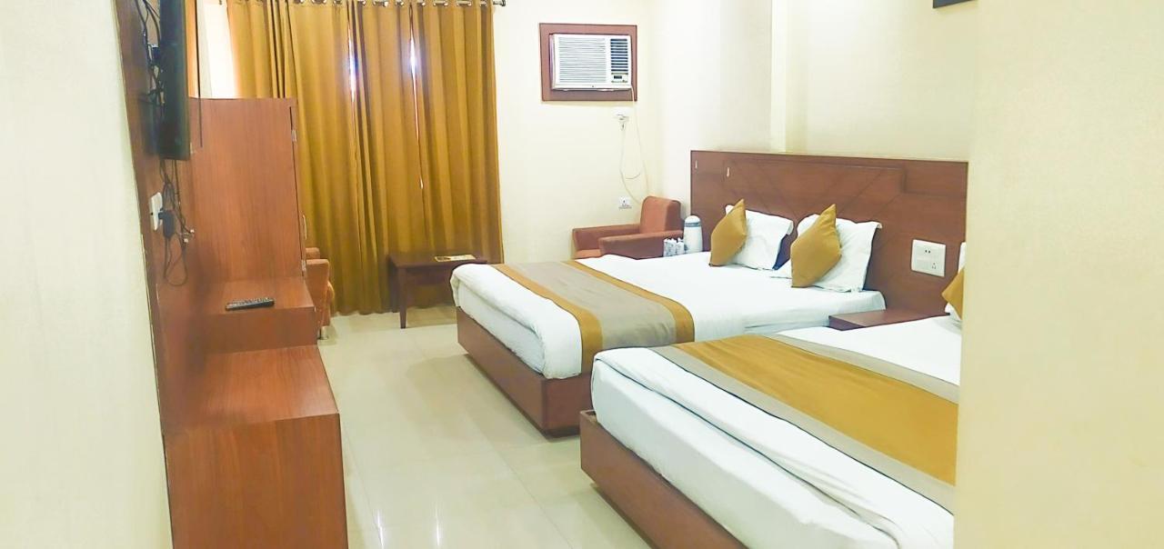 Hotel The Vaishno Devi Hills Катра Экстерьер фото