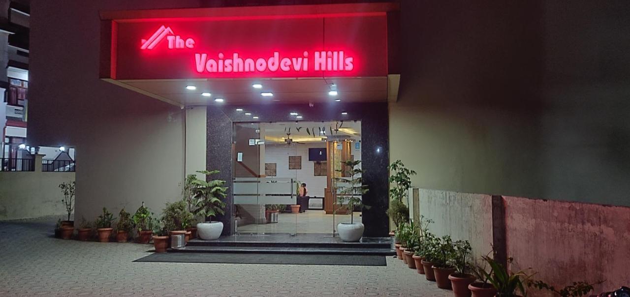 Hotel The Vaishno Devi Hills Катра Экстерьер фото