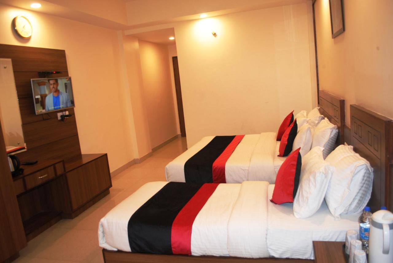 Hotel The Vaishno Devi Hills Катра Экстерьер фото
