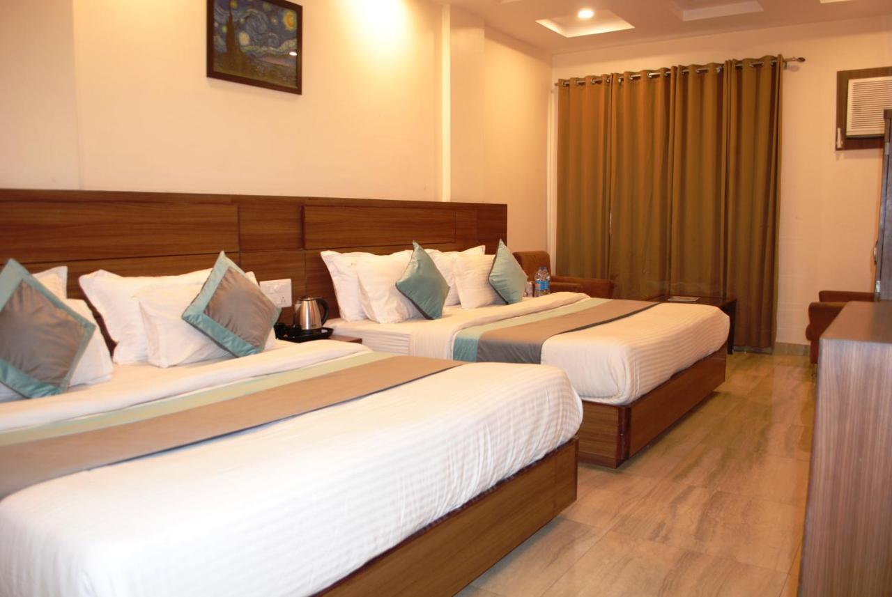 Hotel The Vaishno Devi Hills Катра Экстерьер фото